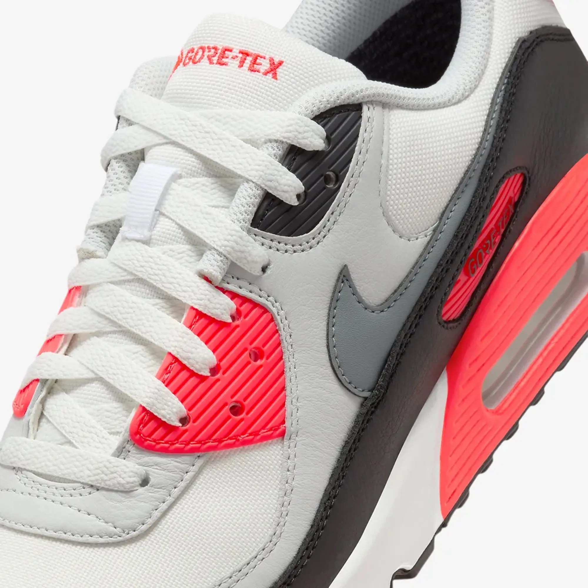 AIR MAX 90 GORE-TEX 'SUMMIT WHITE/COOL GREY-BRIGHT CRIMSON'